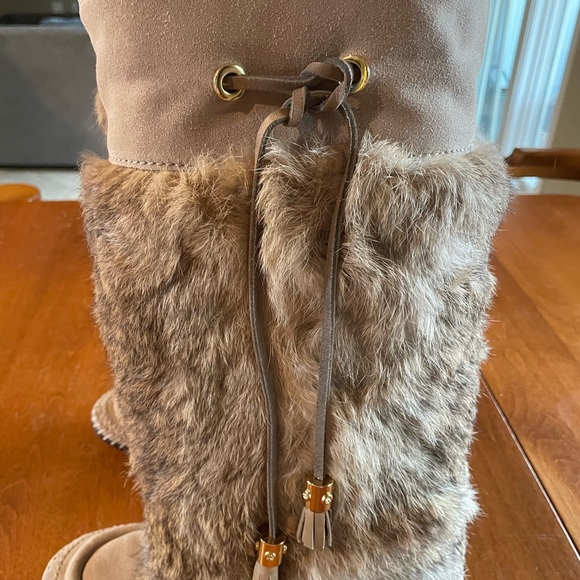 AUTHENTIC Tory Burch Rabbit Fur Boots-New, never worn - Picture 11 of 11